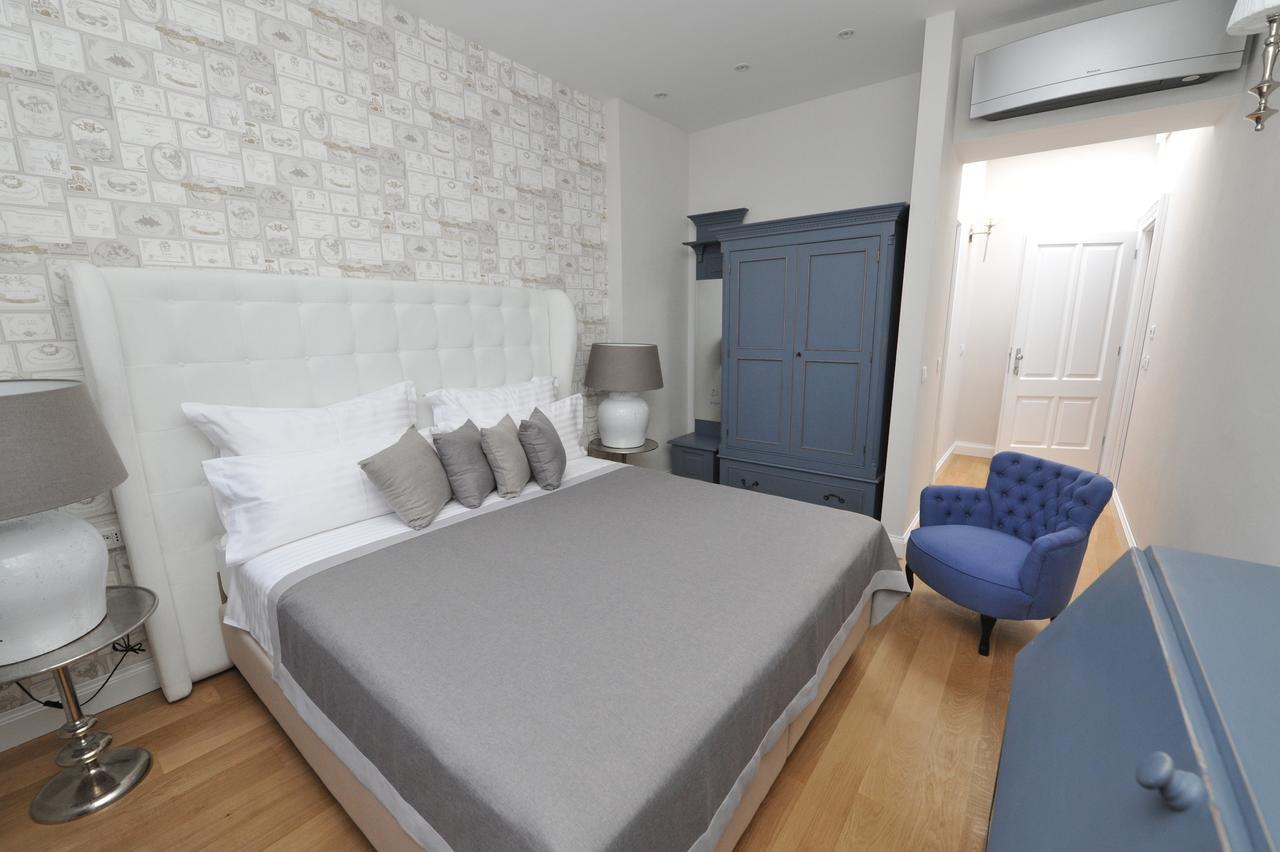 스플리트 바야몬티 5 럭셔리 룸 B&B 외부 사진