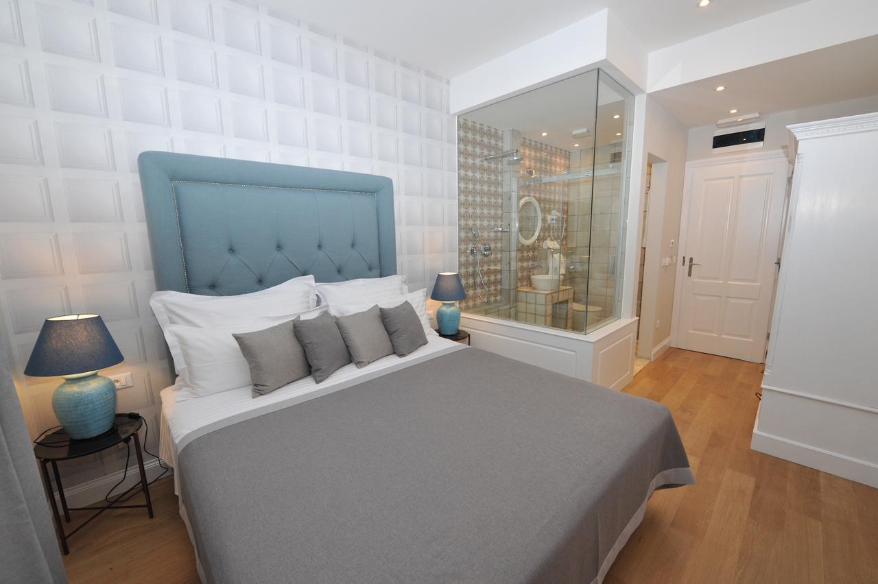 스플리트 바야몬티 5 럭셔리 룸 B&B 외부 사진